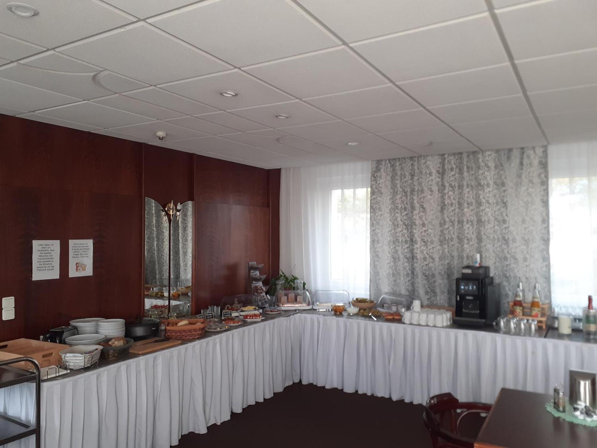 Hotel Zum Mueckenberger Hof Lauchhammer Extérieur photo