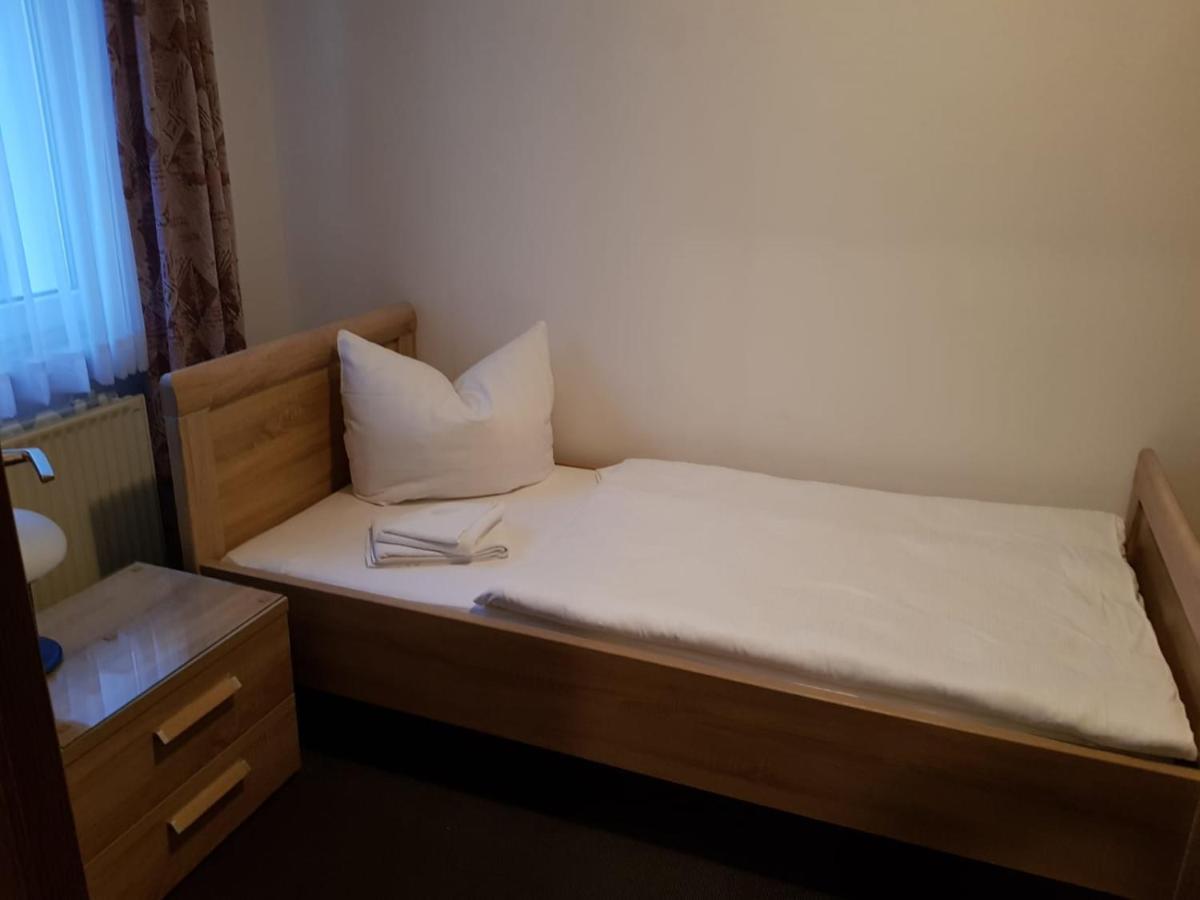 Hotel Zum Mueckenberger Hof Lauchhammer Extérieur photo