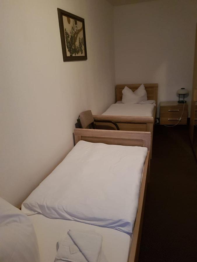 Hotel Zum Mueckenberger Hof Lauchhammer Extérieur photo